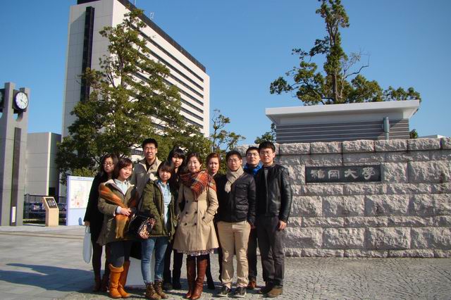 调整大小 福冈大学留学生.jpg